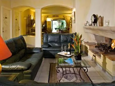 Castel 'provence 3*